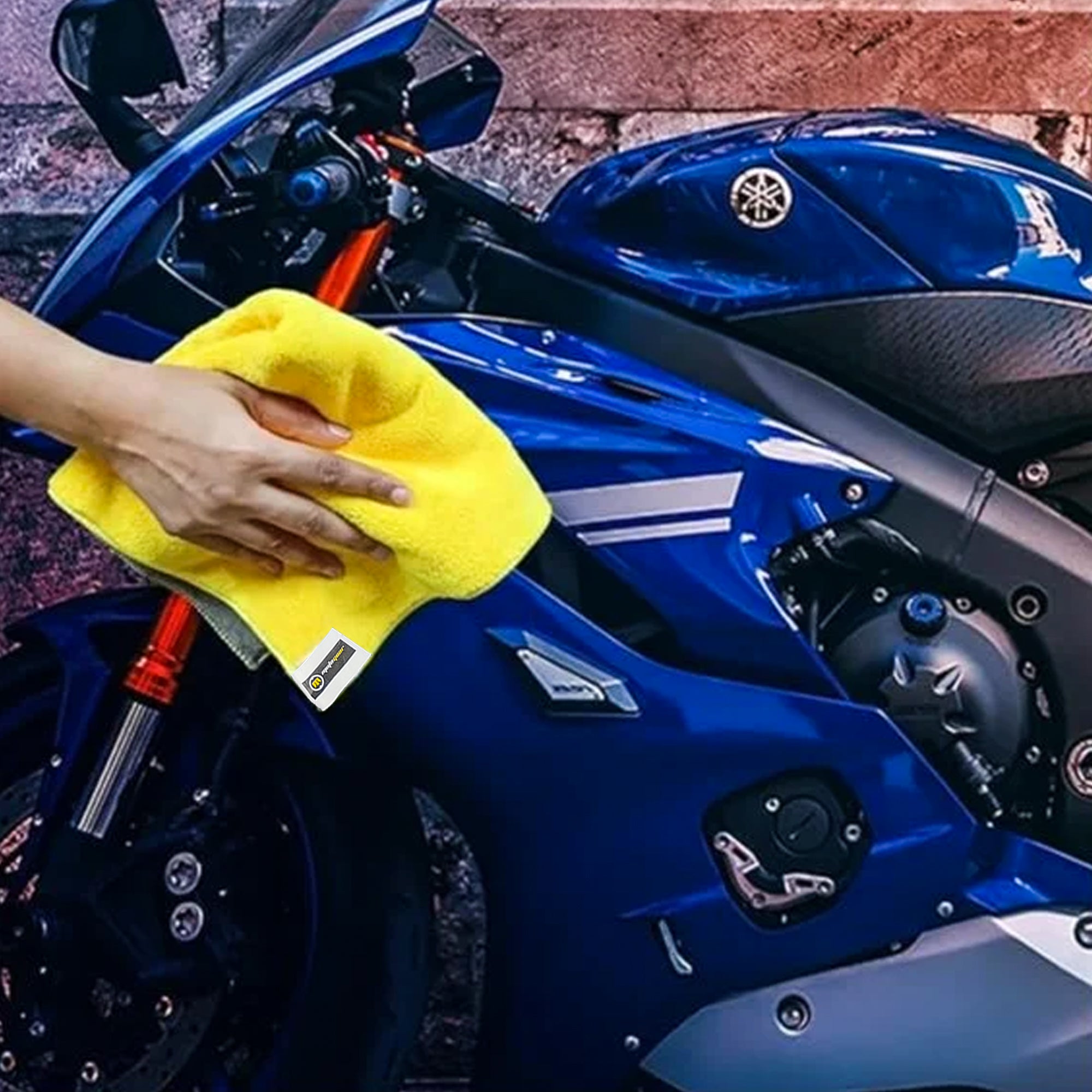 MOTOGEAR Yellow 40 x 60 CM Microfiber Cleaning Towel