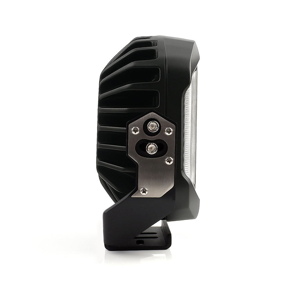 THE 7 INCH FOG LIGHT LAUX04